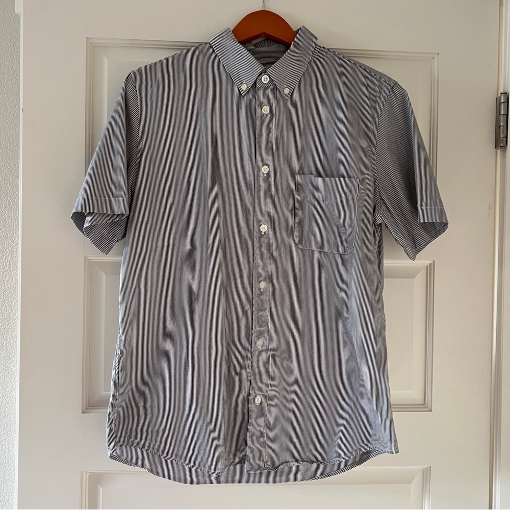Everlane Short Sleeved Button Up in Blue and White Stripe